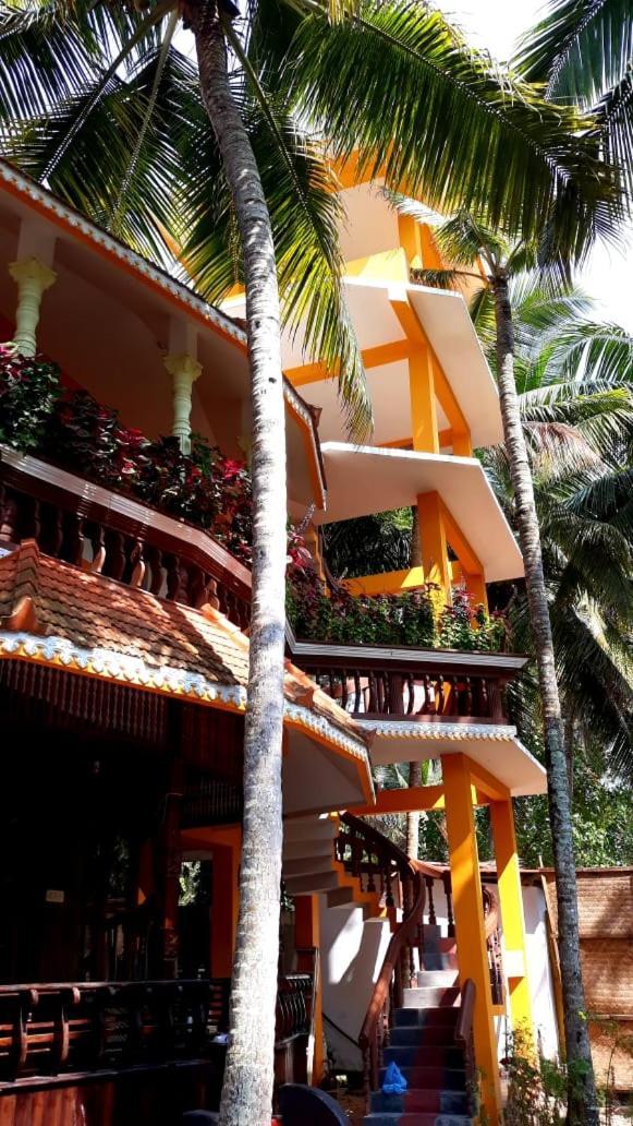 Thriphala Ayurveda Yogashram Apartment Thiruvananthapuram Exterior photo